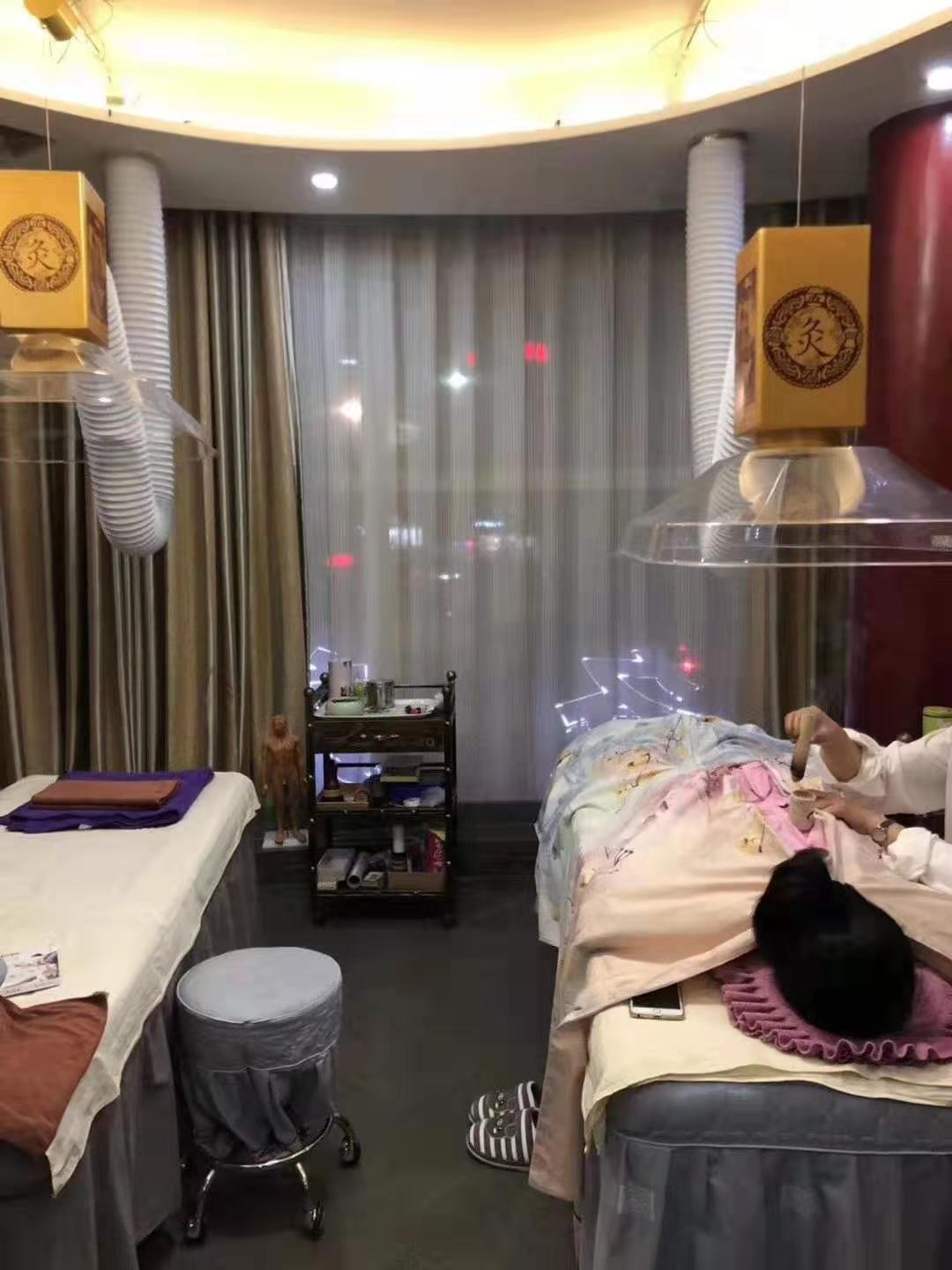 （华仔）上海艾灸排烟系统安装